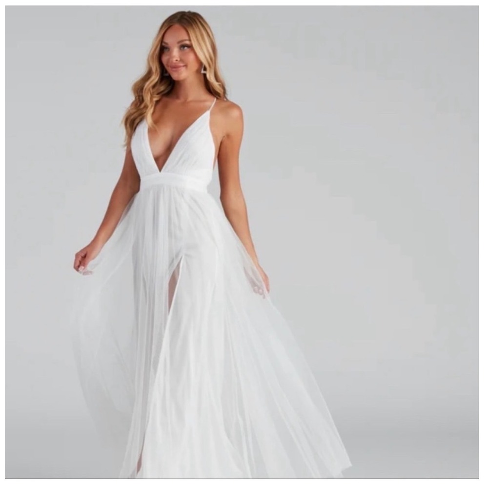 Windsor White Tulle Maxi Dress Bridal Slit Strappy Back Plunge Small‎ Graduation